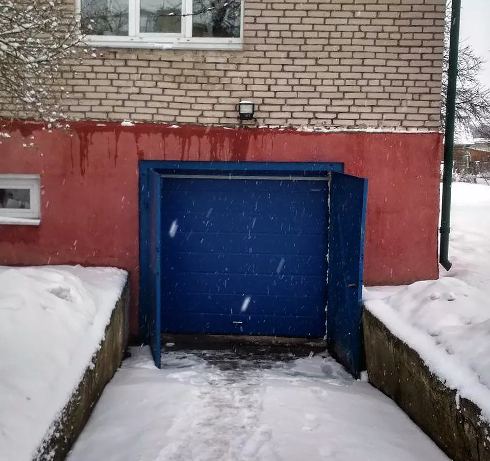 Гаражные секционные ворота DoorHan  в Октябрьском